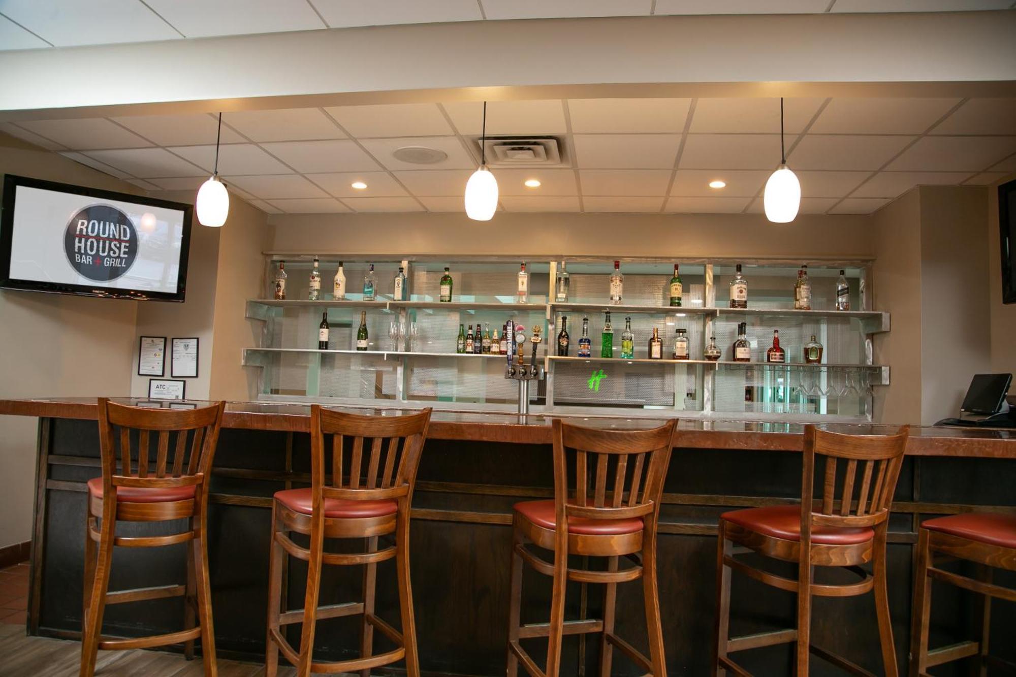 梅泰里新奥尔良机场假日酒店 外观 照片