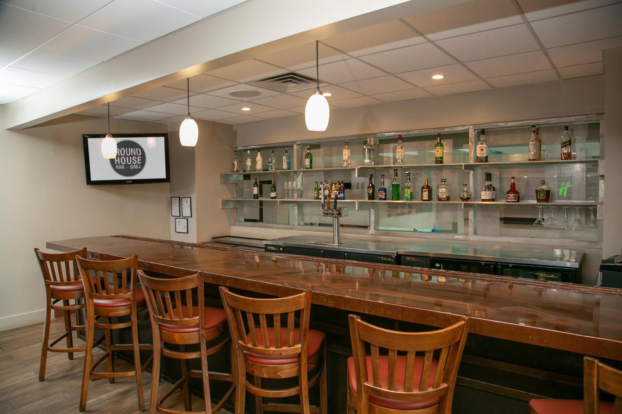 梅泰里新奥尔良机场假日酒店 外观 照片